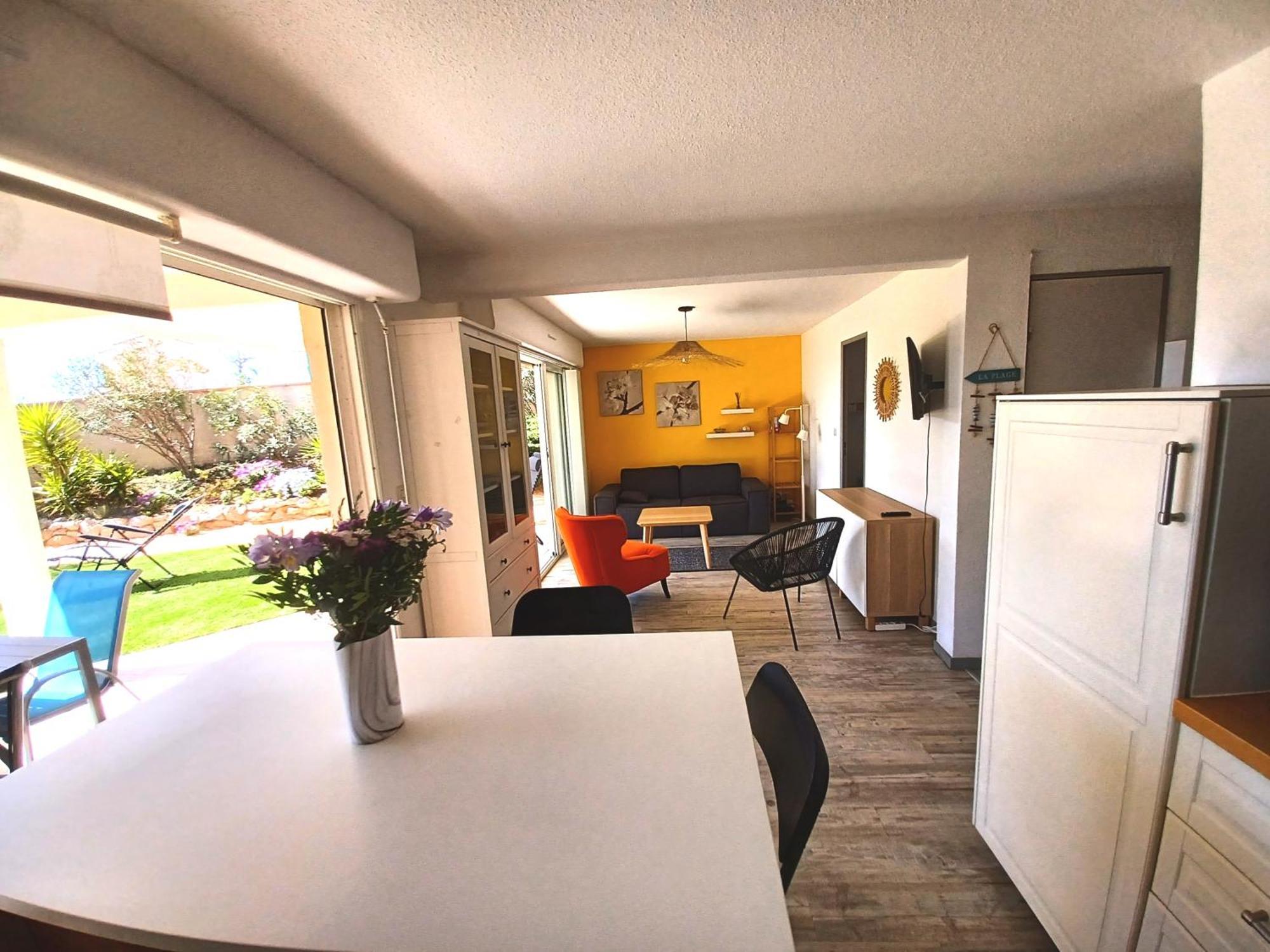 Plain-Pied Jardin 6 Personnes Clim Vue Mer Parking Wifi Terrasse Piscine Dans La Residence Saint-Pierre-la-Mer  Экстерьер фото